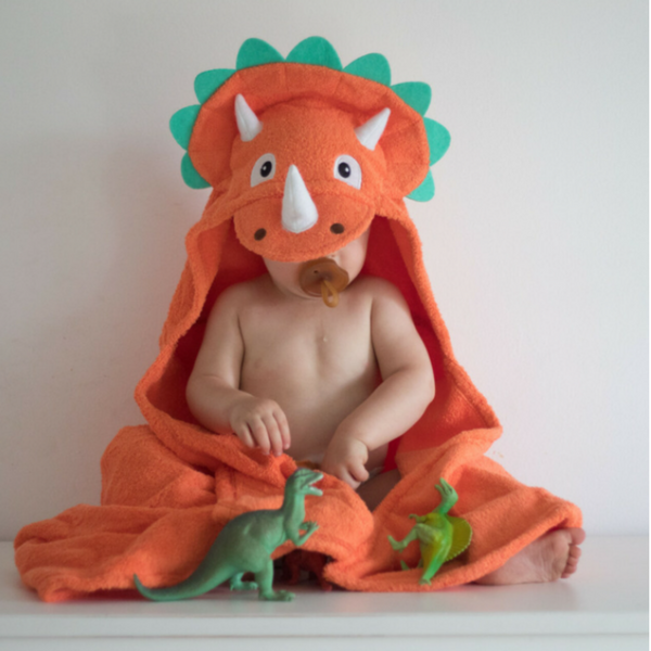 TRICERATOPS HOODED TOWEL